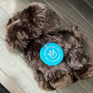 Manhattan Toy Company NWT, puppy plush
